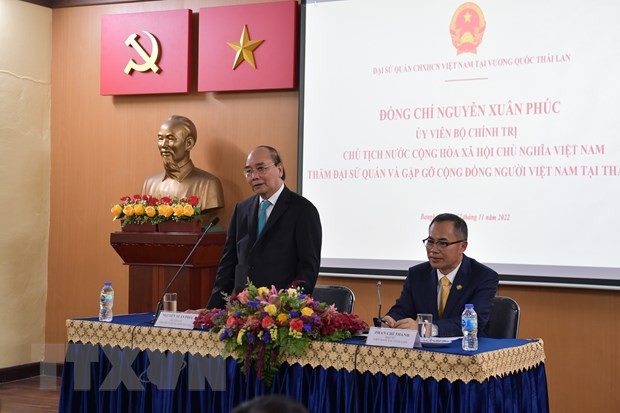 Chủ tịch nước Nguyễn Xuân Phúc thăm cộng đồng kiều bào tại Thái Lan | Người Việt bốn phương | Vietnam+ (VietnamPlus) Chủ tịch nước Nguyễn Xuân Phúc thăm cộng đồng kiều bào tại Thái Lan | Người Việt bốn phương | Vietnam+ (VietnamPlus)
