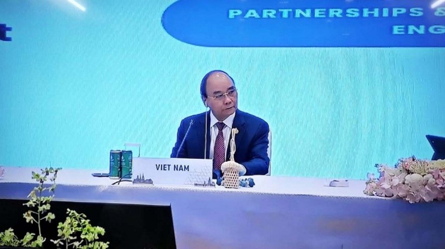 State President Nguyen Xuan Phuc of Vietnam at the opening ceremony of the APEC summit 2022 in Bangkok, Thailand, on November 18. State President Nguyen Xuan Phuc of Vietnam at the opening ceremony of the APEC summit 2022 in Bangkok, Thailand, on November 18.
