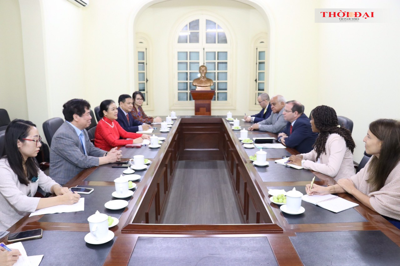 Toàn cảnh buổi tiếp (Ảnh: Thu Hà). Toàn cảnh buổi tiếp (Ảnh: Thu Hà).