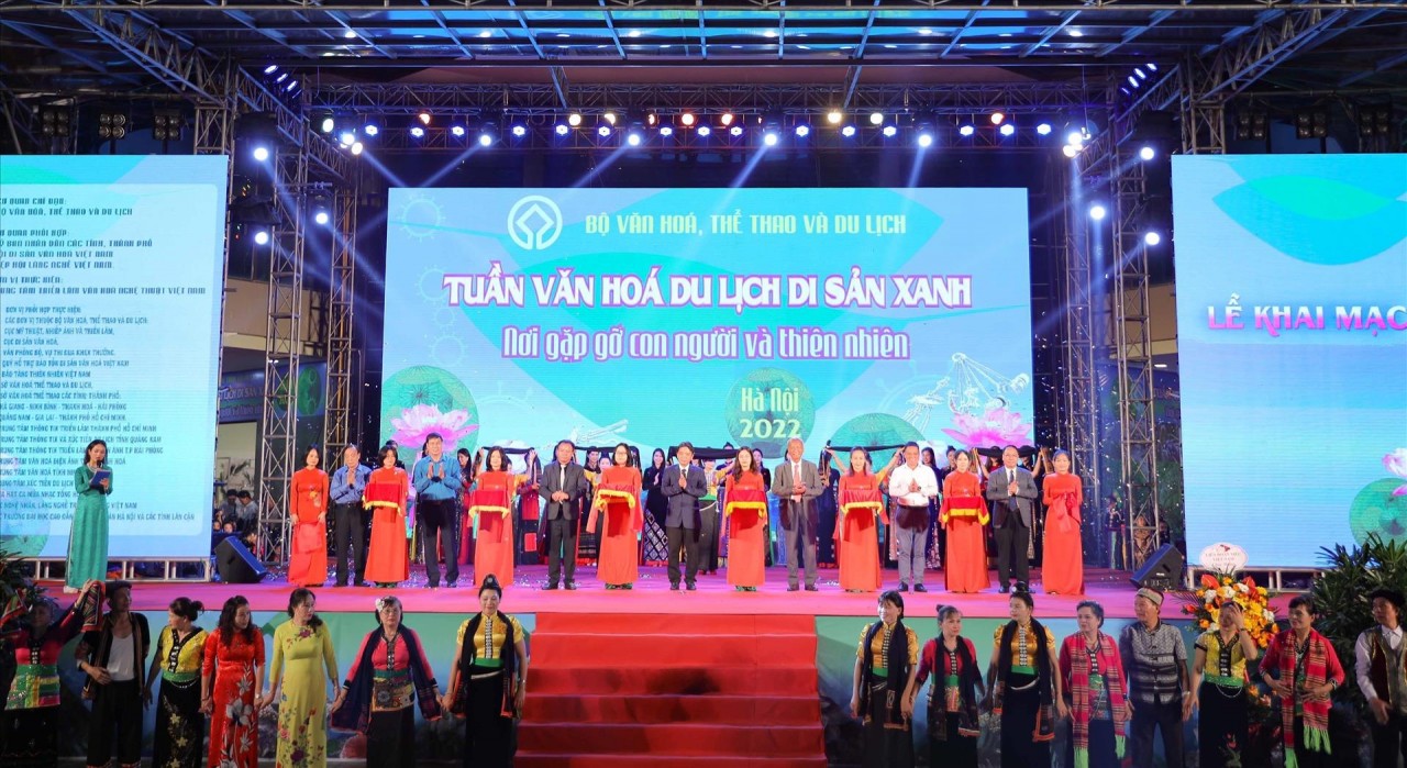 Tuần văn hóa du lịch di sản xanh - Nơi gặp gỡ con người và thiên nhiên Tuần văn hóa du lịch di sản xanh - Nơi gặp gỡ con người và thiên nhiên