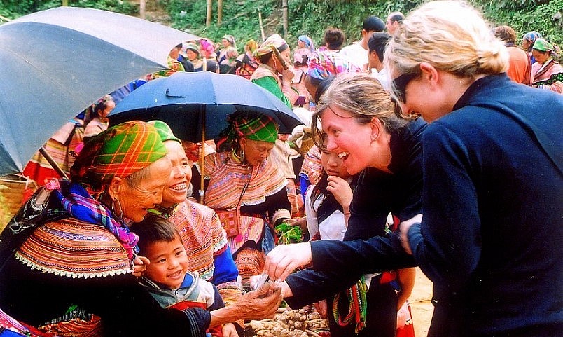 Sapa, A Heritage to Be Preserved, Neither For Sale Nor For Doing Business Sapa, A Heritage to Be Preserved, Neither For Sale Nor For Doing Business