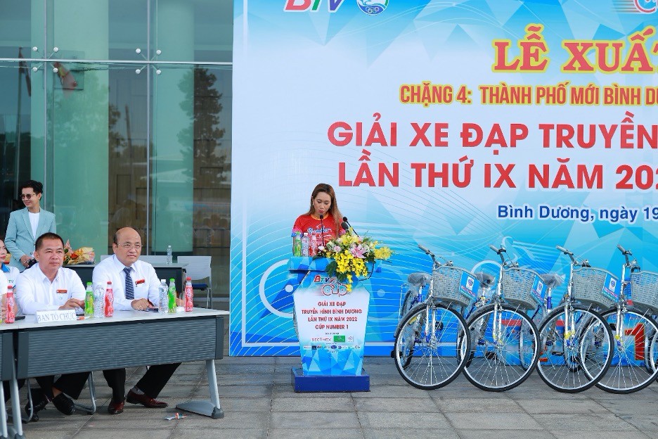Đại diện Tập đoàn Tân Hiệp Phát và Nhãn hàng Number 1 phát biểu tại buổi bế mạc trao giải. Đại diện Tập đoàn Tân Hiệp Phát và Nhãn hàng Number 1 phát biểu tại buổi bế mạc trao giải.