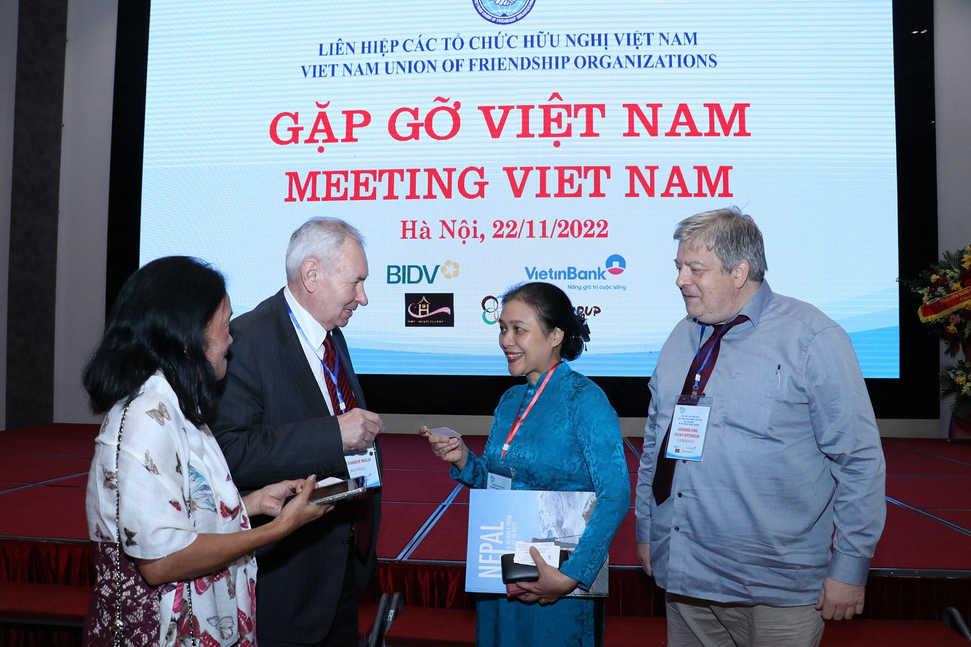 Gặp gỡ Việt Nam: Trao đổi cởi mở, tin cậy về tình hình Việt Nam Gặp gỡ Việt Nam: Trao đổi cởi mở, tin cậy về tình hình Việt Nam