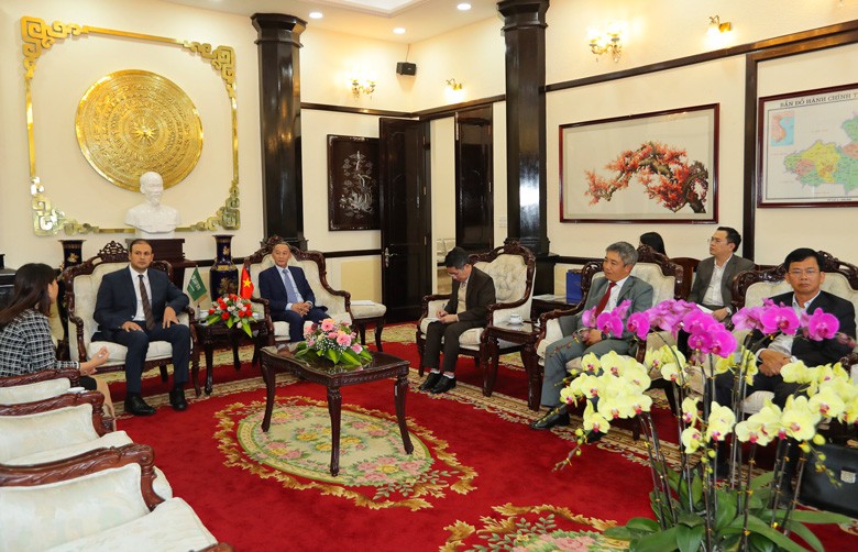 Quang cảnh buổi tiếp đón (Ảnh: Báo Lâm Đồng). Quang cảnh buổi tiếp đón (Ảnh: Báo Lâm Đồng).