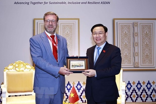 Vietnamese Top Legislator Meets Foreign Leaders on Sidelines of AIPA-43 Vietnamese Top Legislator Meets Foreign Leaders on Sidelines of AIPA-43