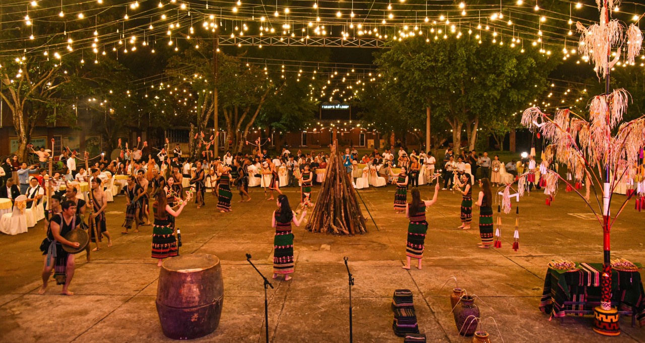 Công viên địa chất toàn cầu UNESCO Đắk Nông và Mudeungsan (Hàn Quốc) ký kết hợp tác phát triển Công viên địa chất toàn cầu UNESCO Đắk Nông và Mudeungsan (Hàn Quốc) ký kết hợp tác phát triển