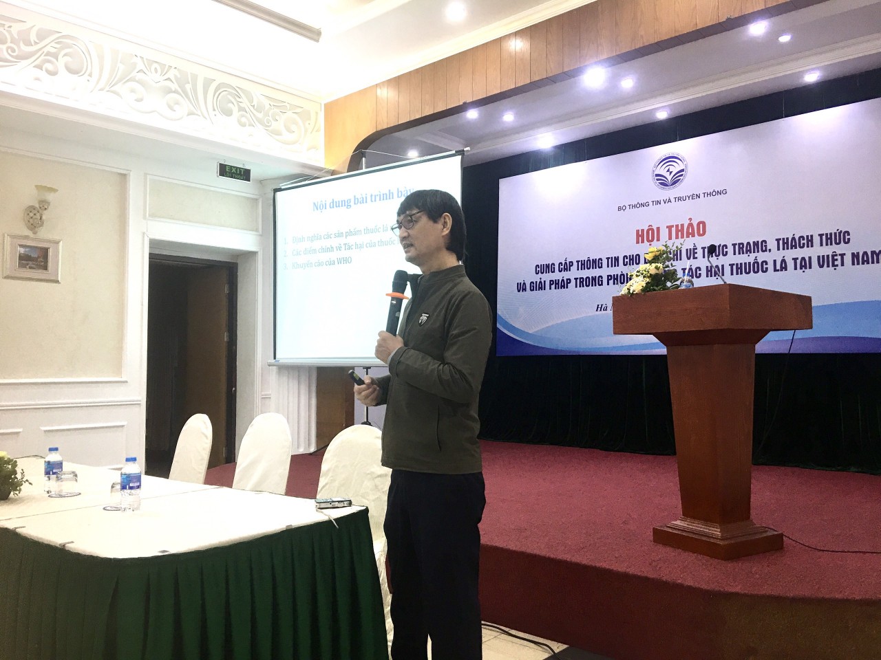 Chuyên gia kiến nghị không nhập khẩu, bán thuốc lá thế hệ mới ở Việt Nam Chuyên gia kiến nghị không nhập khẩu, bán thuốc lá thế hệ mới ở Việt Nam