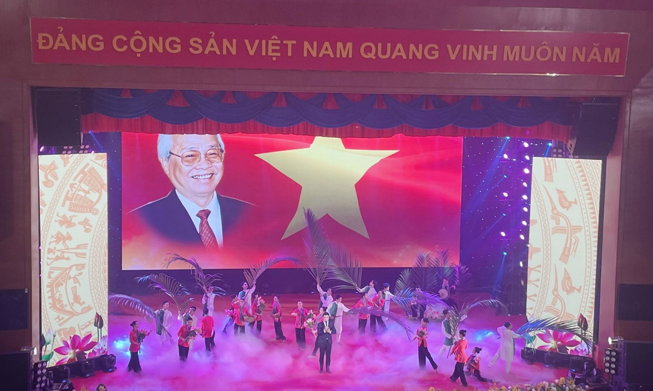 Vĩnh Long tổ chức trọng thể Lễ kỷ niệm 100 năm Ngày sinh Thủ tướng Võ Văn Kiệt Vĩnh Long tổ chức trọng thể Lễ kỷ niệm 100 năm Ngày sinh Thủ tướng Võ Văn Kiệt