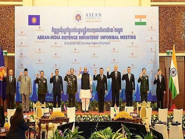 Rajnath Singh in Cambodia for ASEAN Defenec Ministers Meet. (Photo: Twitter//@rajnathsingh) Rajnath Singh in Cambodia for ASEAN Defenec Ministers Meet. (Photo: Twitter//@rajnathsingh)
