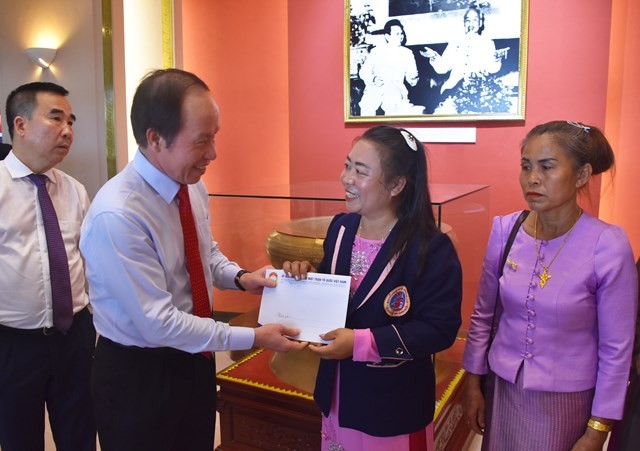 Conference on Vienam-Laos Border of Peace, Friendship, and Cooperation A Success Conference on Vienam-Laos Border of Peace, Friendship, and Cooperation A Success