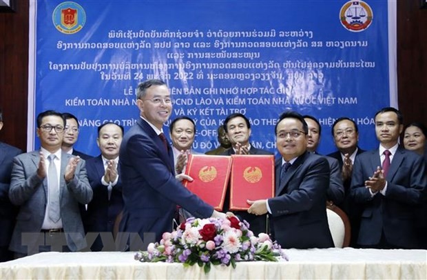 Tăng cường hợp tác giữa hai cơ quan kiểm toán nhà nước Việt-Lào | Chính trị | Vietnam+ (VietnamPlus) Tăng cường hợp tác giữa hai cơ quan kiểm toán nhà nước Việt-Lào | Chính trị | Vietnam+ (VietnamPlus)