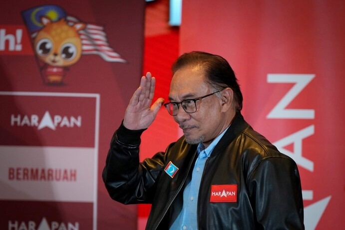 Ông Anwar Ibrahim được chỉ định làm Thủ tướng thứ 10 của Malaysia. (Ảnh: Vincent Thian/AP) Ông Anwar Ibrahim được chỉ định làm Thủ tướng thứ 10 của Malaysia. (Ảnh: Vincent Thian/AP)