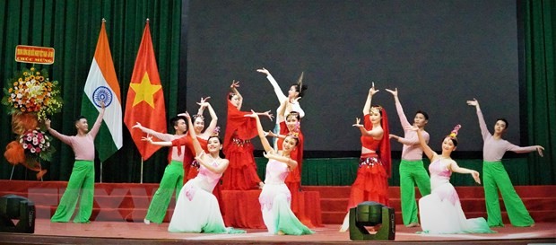 Đêm Văn hóa Việt Nam tại Ấn Độ quảng bá du lịch | Người Việt bốn phương | Vietnam+ (VietnamPlus) Đêm Văn hóa Việt Nam tại Ấn Độ quảng bá du lịch | Người Việt bốn phương | Vietnam+ (VietnamPlus)