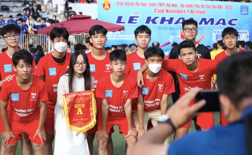 Khai mạc giải bóng đá học sinh THPT Hà Nội - An ninh Thủ đô lần thứ XXI - 2022 Cúp Number 1 Active và sức nóng trận đầu tiên Khai mạc giải bóng đá học sinh THPT Hà Nội - An ninh Thủ đô lần thứ XXI - 2022 Cúp Number 1 Active và sức nóng trận đầu tiên