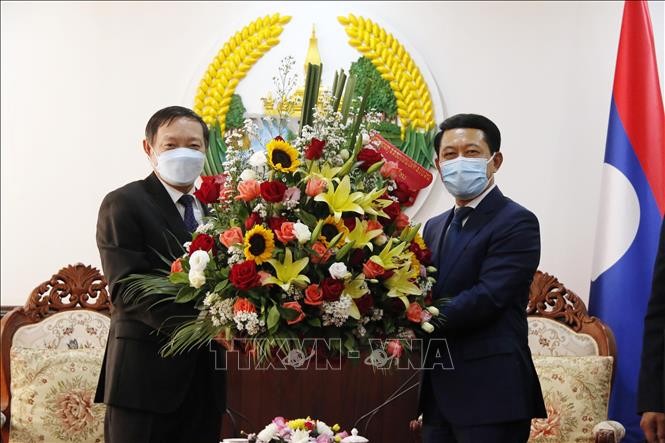 Việt Nam chúc mừng những thành tựu Lào đạt được trong 47 năm qua Việt Nam chúc mừng những thành tựu Lào đạt được trong 47 năm qua