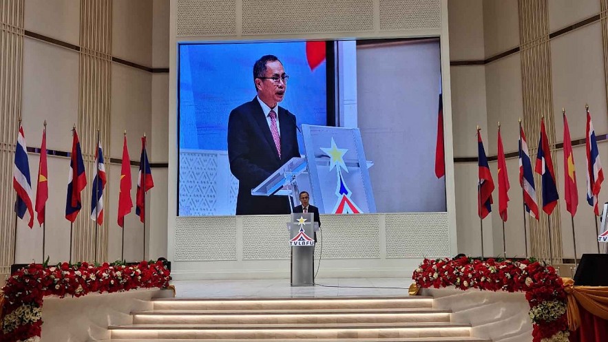 Thailand-Vietnam-Laos Business Forum Promotes Investment, Trade, Tourism Links Thailand-Vietnam-Laos Business Forum Promotes Investment, Trade, Tourism Links