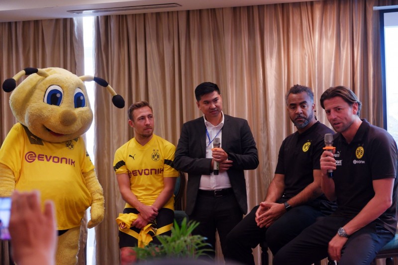AHK Hosts Conference Connects Vietnam - Germany Business Opportunity via Football AHK Hosts Conference Connects Vietnam - Germany Business Opportunity via Football