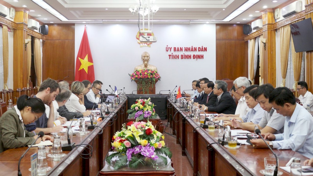 Cơ quan quản lý nước Lưu vực sông Rhin-Meuse (Pháp) hỗ trợ Bình Định về khai thác, quản lý và sử dụng tài nguyên nước Cơ quan quản lý nước Lưu vực sông Rhin-Meuse (Pháp) hỗ trợ Bình Định về khai thác, quản lý và sử dụng tài nguyên nước