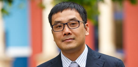 Hanoi Foreign Trade University Alumni Becomes Professor at the World's Top University Hanoi Foreign Trade University Alumni Becomes Professor at the World's Top University