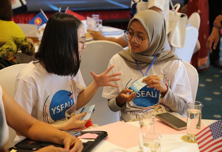 Young Southeast Asian Leaders Initiative Regional Workshop Launched in Nha Trang Young Southeast Asian Leaders Initiative Regional Workshop Launched in Nha Trang