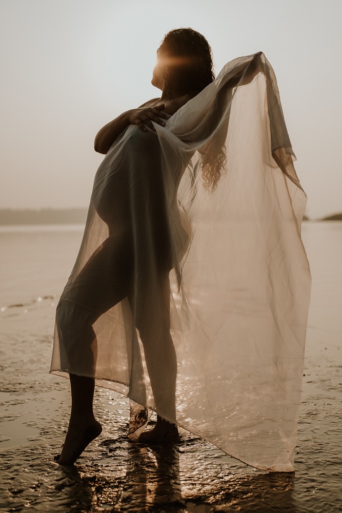 Mei Lou Gani Nguyen, an inspirational maternity photographer shares the insight behind her compelling imagery. Mei Lou Gani Nguyen, an inspirational maternity photographer shares the insight behind her compelling imagery.