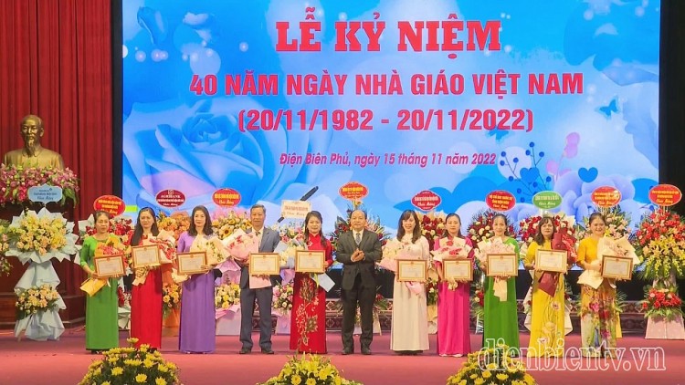 Giáo dục - Đào tạo TP Điện Biên Phủ 30 năm xây dựng và phát triển Giáo dục - Đào tạo TP Điện Biên Phủ 30 năm xây dựng và phát triển