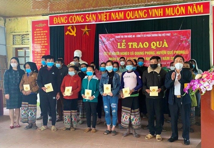 Nghệ An chi hơn 70 tỷ cho người có công và an sinh xã hội trong dịp Tết nguyên đán Quý Mão Nghệ An chi hơn 70 tỷ cho người có công và an sinh xã hội trong dịp Tết nguyên đán Quý Mão