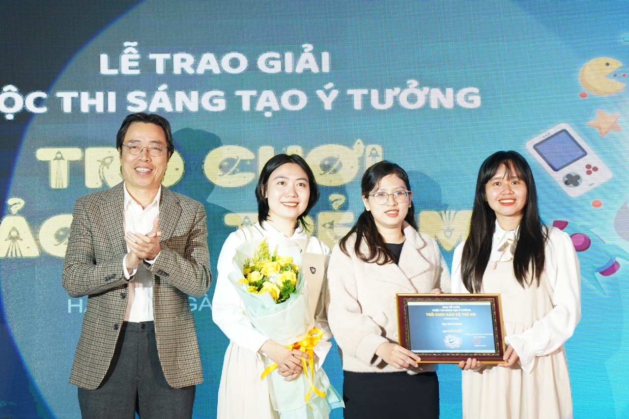 Trò chơi bảo vệ trẻ em: vaccine số trên không gian mạng