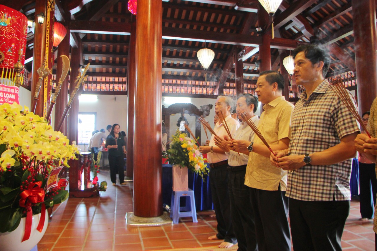 Cần Thơ: Khai mạc Lễ hội Kỳ Yên Thượng Điền Đình thần Tân An Cần Thơ: Khai mạc Lễ hội Kỳ Yên Thượng Điền Đình thần Tân An