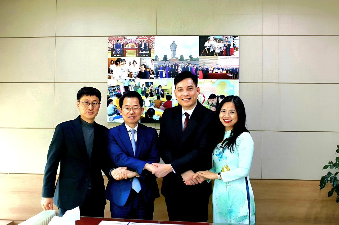 Nghệ An và Gwangju (Hàn Quốc) giao lưu nghệ thuật Nghệ An và Gwangju (Hàn Quốc) giao lưu nghệ thuật