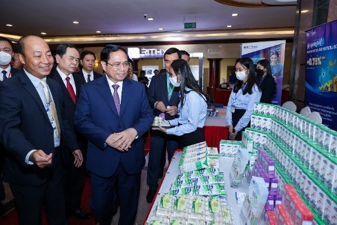 Vinamilk nâng vốn đầu tư cho dự dán tại Campuchia lên 42 triệu USD Vinamilk nâng vốn đầu tư cho dự dán tại Campuchia lên 42 triệu USD