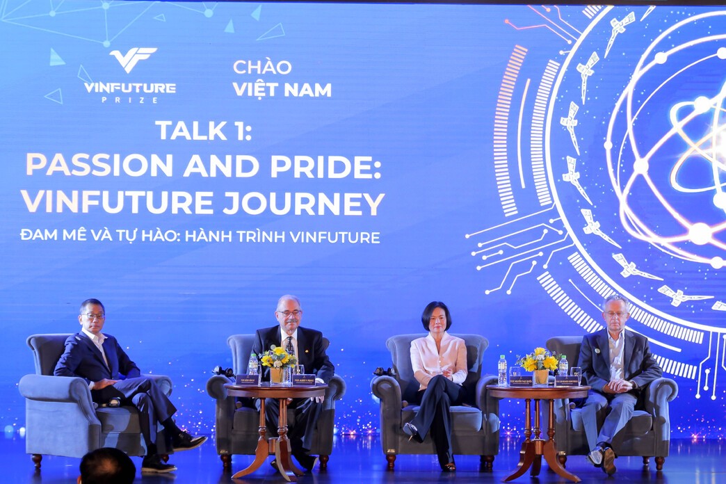 Hàng trăm các nhà khoa học từ 6 châu lục đã xác nhận sẽ hội tụ tại Việt Nam để tham gia các hoạt động của Tuần lễ Khoa học Công nghệ VinFuture 2022. Hàng trăm các nhà khoa học từ 6 châu lục đã xác nhận sẽ hội tụ tại Việt Nam để tham gia các hoạt động của Tuần lễ Khoa học Công nghệ VinFuture 2022.