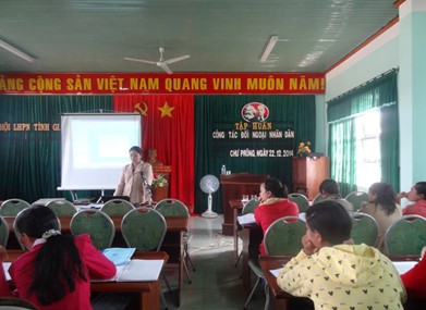 Phụ nữ tỉnh Gia Lai và hai tỉnh Rattanakiri, Stung Treng (Campuchia) chung tay vun đắp tình đoàn kết, hữu nghị Phụ nữ tỉnh Gia Lai và hai tỉnh Rattanakiri, Stung Treng (Campuchia) chung tay vun đắp tình đoàn kết, hữu nghị