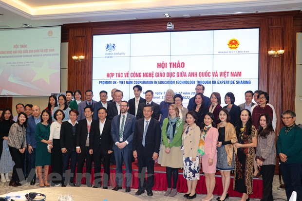 Các nhà nghiên cứu, chuyên gia đến từ các cơ sở giáo dục đại học, tổ chức giáo dục hai nước chụp ảnh lưu niệm tại Hội thảo. (Ảnh: Việt Anh/Vietnam+) Các nhà nghiên cứu, chuyên gia đến từ các cơ sở giáo dục đại học, tổ chức giáo dục hai nước chụp ảnh lưu niệm tại Hội thảo. (Ảnh: Việt Anh/Vietnam+)