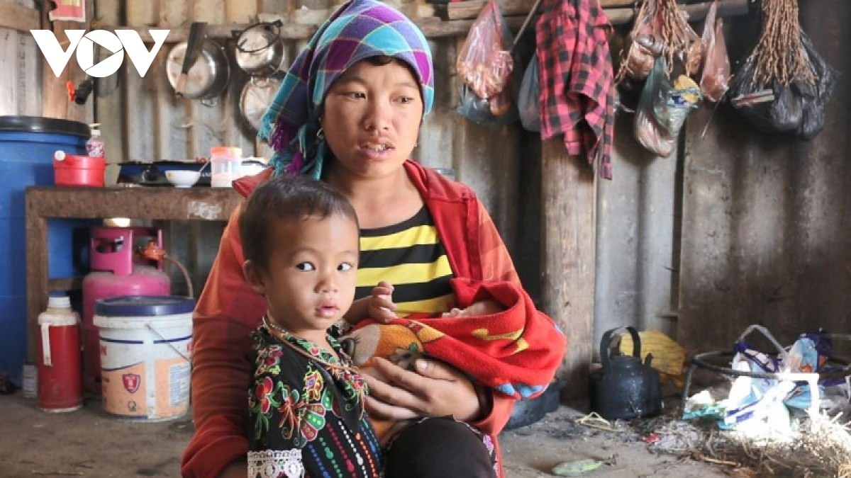 Nỗ lực giảm tỉ lệ suy dinh dưỡng cho trẻ em vùng cao Lào Cai Nỗ lực giảm tỉ lệ suy dinh dưỡng cho trẻ em vùng cao Lào Cai