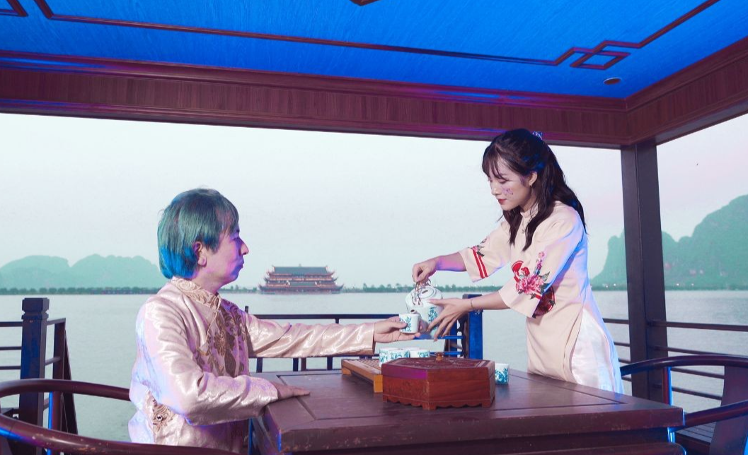 Expat Spotlight: Joseph Kwon - Serenading the World From Vietnam Expat Spotlight: Joseph Kwon - Serenading the World From Vietnam