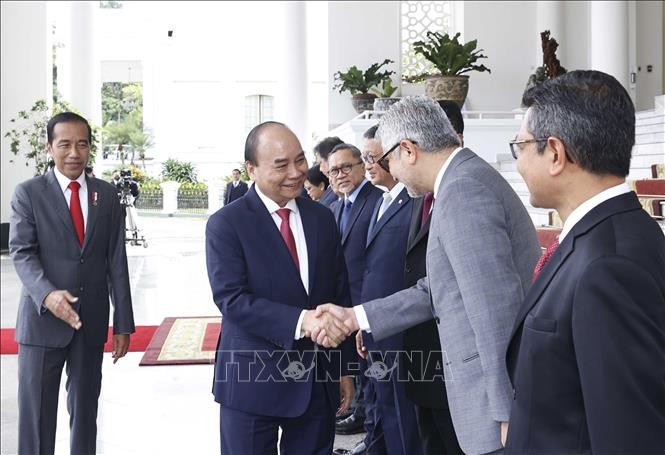 Lễ đón Chủ tịch nước Nguyễn Xuân Phúc thăm cấp Nhà nước tới Indonesia Lễ đón Chủ tịch nước Nguyễn Xuân Phúc thăm cấp Nhà nước tới Indonesia