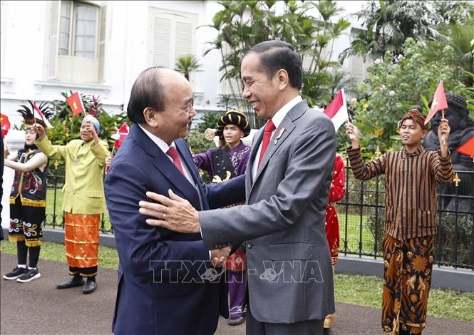 Lễ đón Chủ tịch nước Nguyễn Xuân Phúc thăm cấp Nhà nước tới Indonesia Lễ đón Chủ tịch nước Nguyễn Xuân Phúc thăm cấp Nhà nước tới Indonesia
