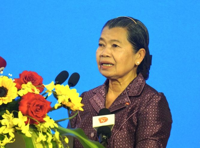 Men Sam An, Cambodian Deputy Prime Minister, Minister of the NA - Senate Relations and Inspection, and Chairwoman of the Cambodia - Vietnam Friendship Parliamentarians' Group. Photo: Vietnamnet Men Sam An, Cambodian Deputy Prime Minister, Minister of the NA - Senate Relations and Inspection, and Chairwoman of the Cambodia - Vietnam Friendship Parliamentarians' Group. Photo: Vietnamnet