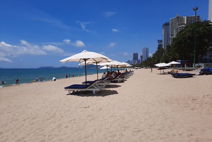 Bãi biển Nha Trang.