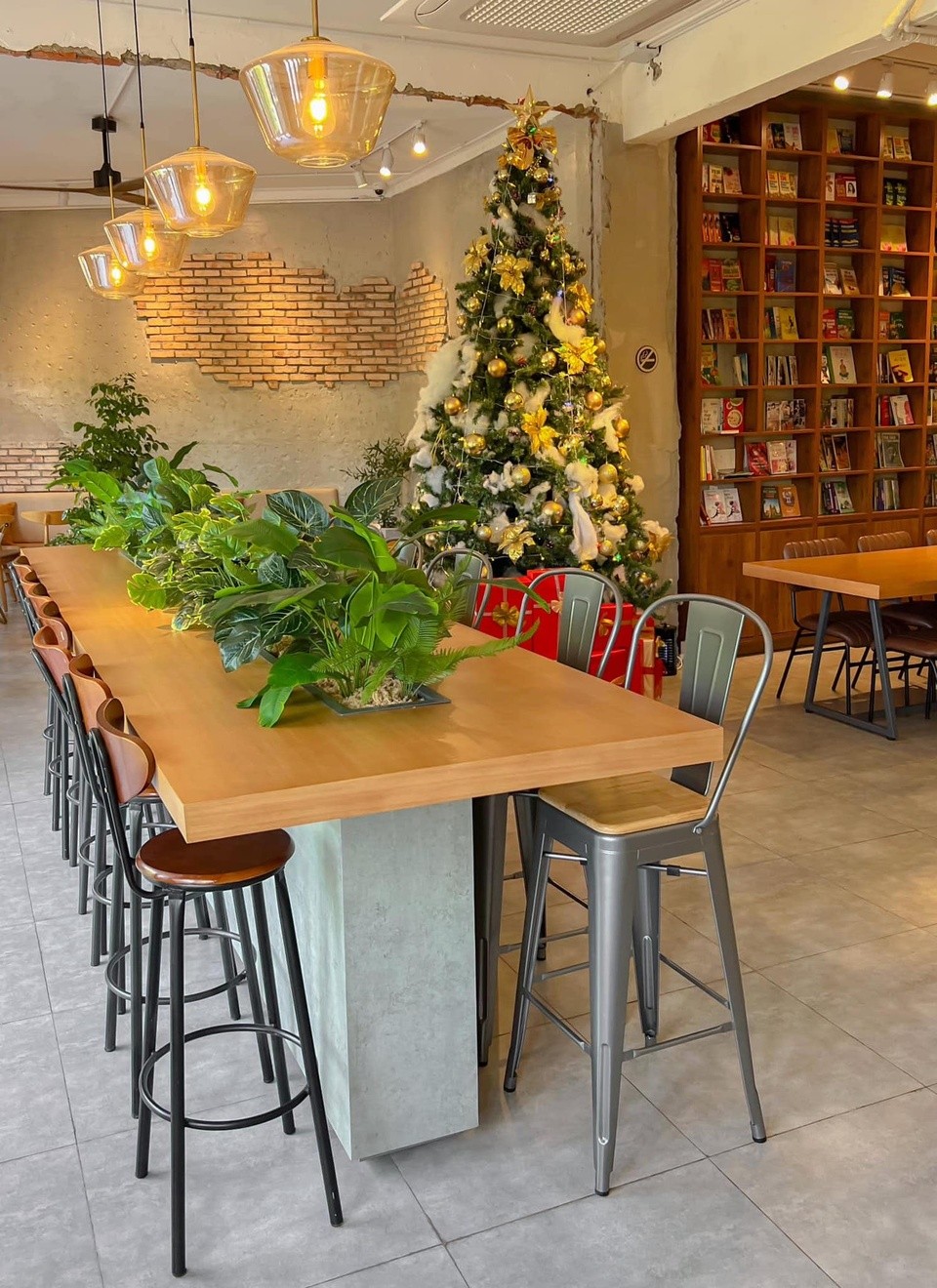 Enjoy The Best Activities For Your Winter Holidays In Ho Chi Minh City Enjoy The Best Activities For Your Winter Holidays In Ho Chi Minh City