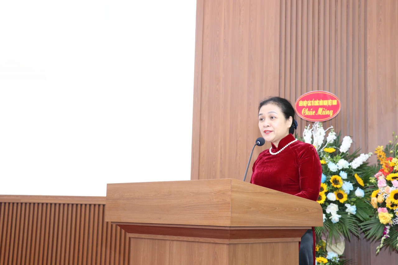 Ông Nguyễn Văn Thành được bầu làm Chủ tịch Hội hữu nghị Việt Nam - Thái Lan nhiệm kỳ 2022-2027 Ông Nguyễn Văn Thành được bầu làm Chủ tịch Hội hữu nghị Việt Nam - Thái Lan nhiệm kỳ 2022-2027