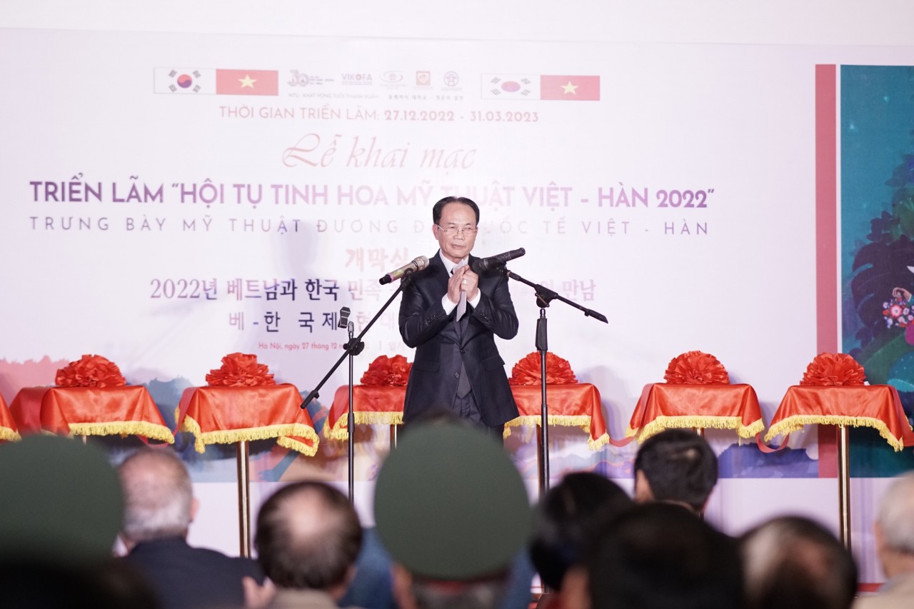 Vinh danh những nỗ lực sáng tạo vì cộng đồng của mỹ thuật Việt Nam - Hàn Quốc Vinh danh những nỗ lực sáng tạo vì cộng đồng của mỹ thuật Việt Nam - Hàn Quốc