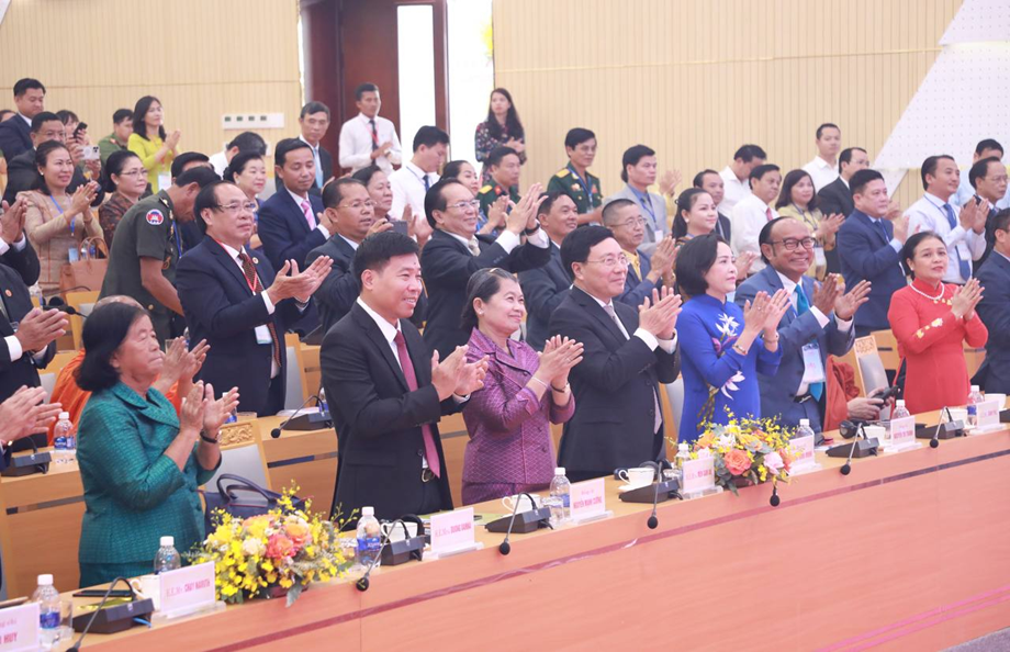 Bình Phước làm tốt công tác đối ngoại với phía bạn Campuchia trong năm 2022 Bình Phước làm tốt công tác đối ngoại với phía bạn Campuchia trong năm 2022