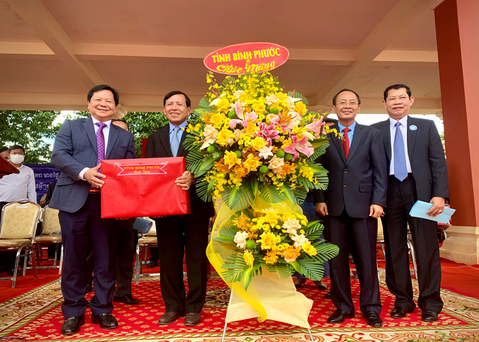 Bình Phước làm tốt công tác đối ngoại với phía bạn Campuchia trong năm 2022 Bình Phước làm tốt công tác đối ngoại với phía bạn Campuchia trong năm 2022