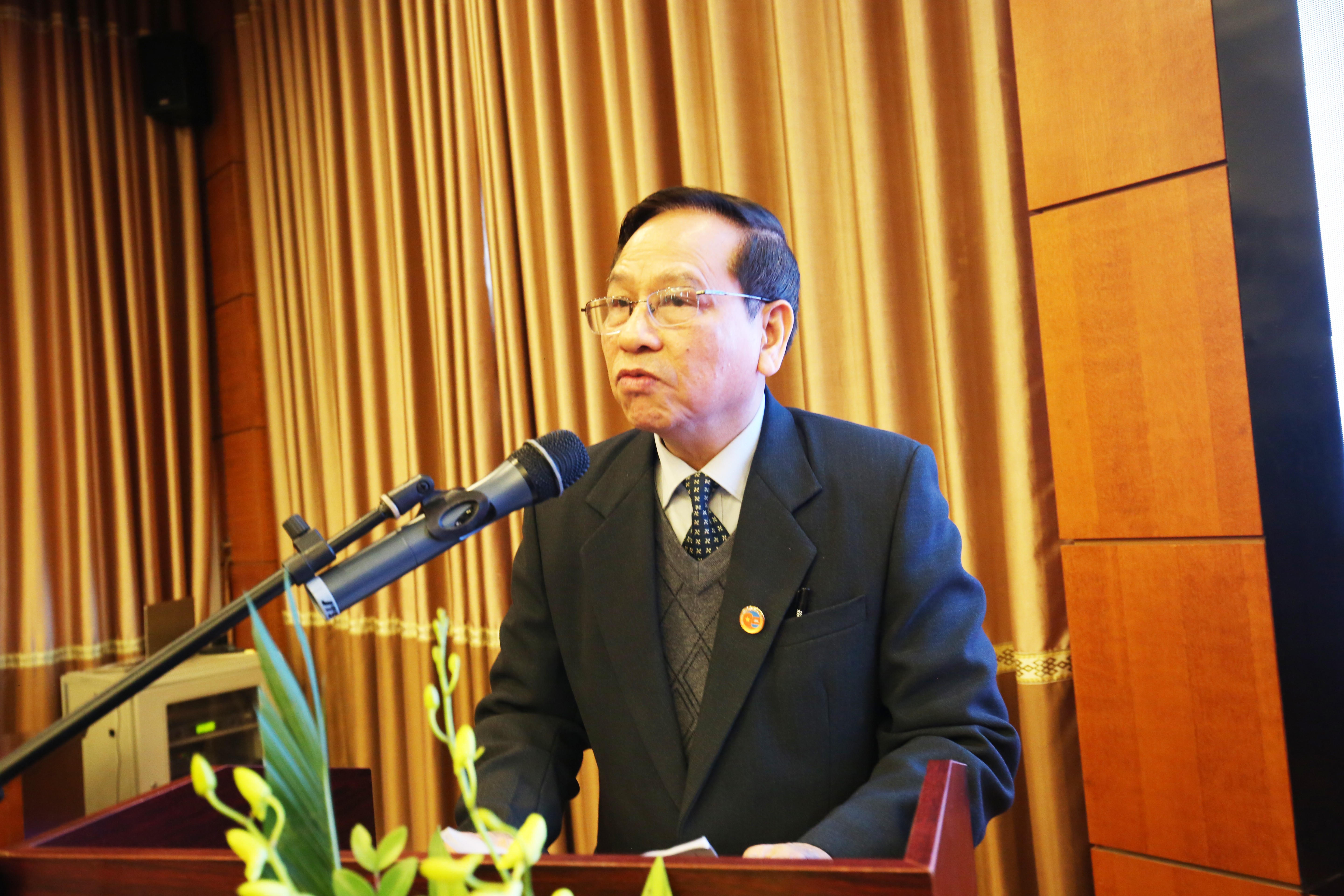 Đẩy mạnh giáo dục đoàn kết hữu nghị truyền thống Việt Nam - Campuchia Đẩy mạnh giáo dục đoàn kết hữu nghị truyền thống Việt Nam - Campuchia