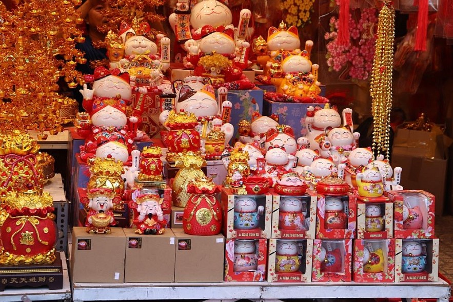 Bustling Tet Holiday Shopping in the Street Vietnamese Citizens Head to the Streets for Tet Holiday Shopping