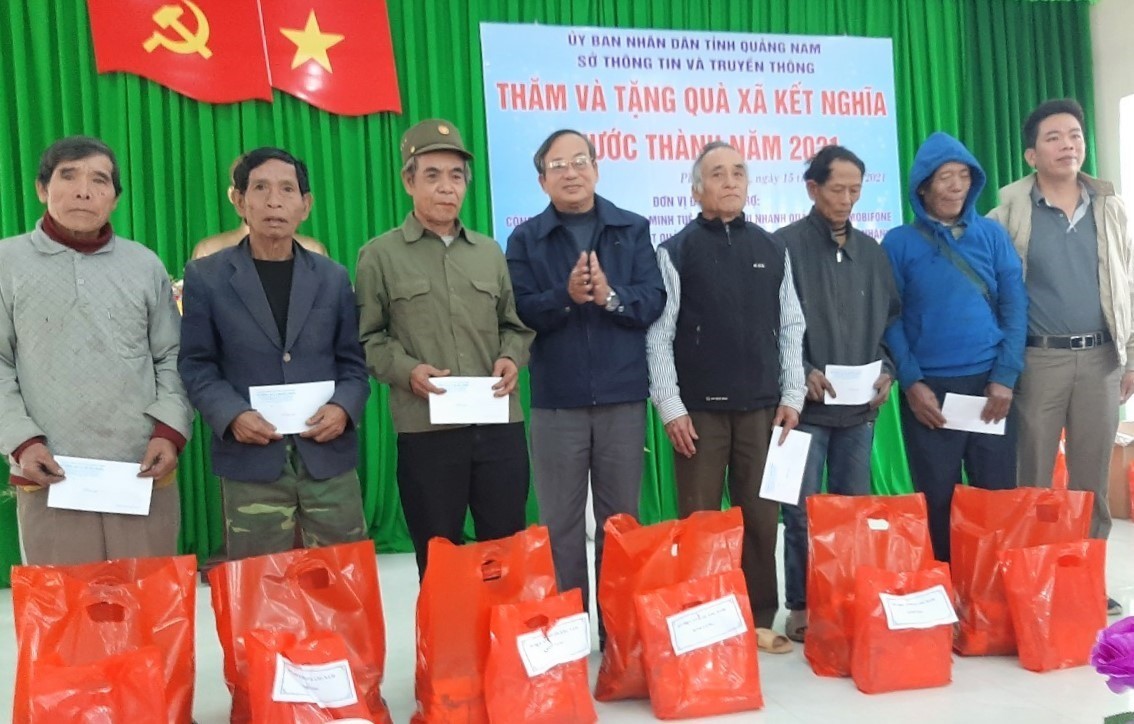 Quảng Nam dành gần 22,5 tỷ đồng hỗ trợ các xã kết nghĩa miền núi, biên giới Quảng Nam dành gần 22,5 tỷ đồng hỗ trợ các xã kết nghĩa miền núi, biên giới