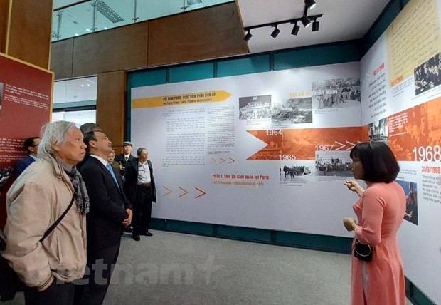 Trưng bày 200 tư liệu về "Hội nghị Paris - Cuộc đàm phán lịch sử" | Văn hóa | Vietnam+ (VietnamPlus) Trưng bày 200 tư liệu về "Hội nghị Paris - Cuộc đàm phán lịch sử" | Văn hóa | Vietnam+ (VietnamPlus)