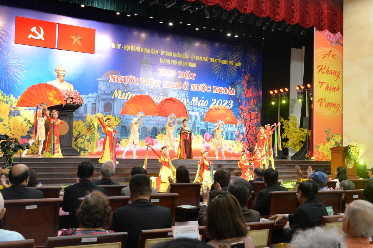 Kiều bào Kiều bào